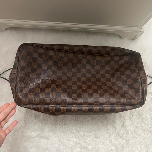 Neverfull GM Louis Vuitton tote with pouch - Picture 3 of 10